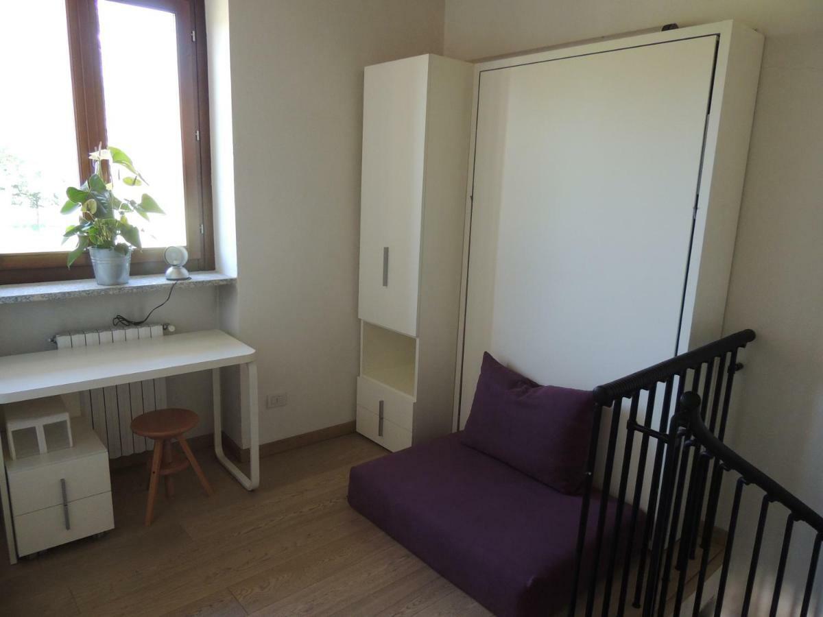Rossi 9 * Milano
