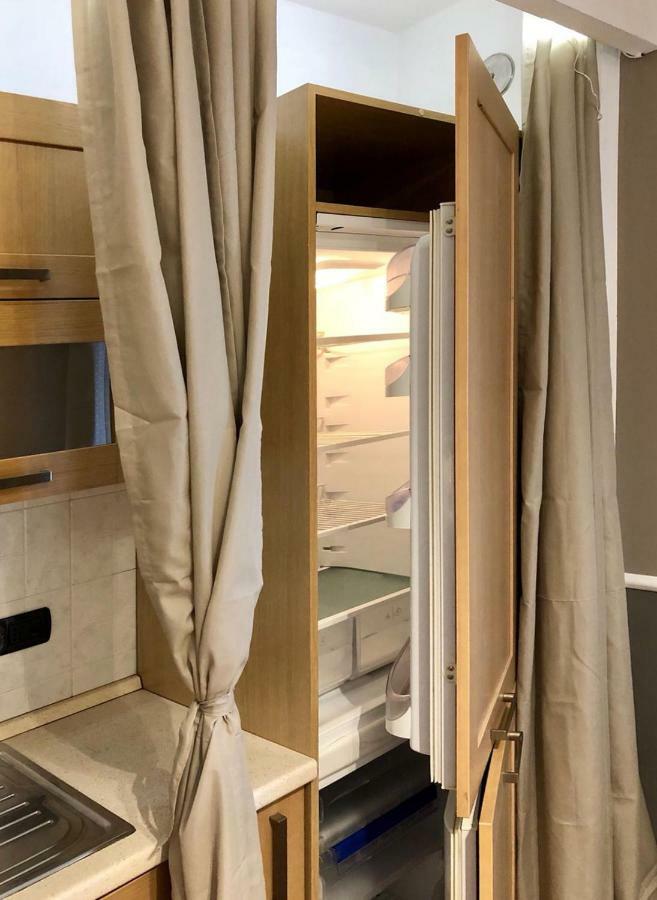 Golden Apartment&day Use *