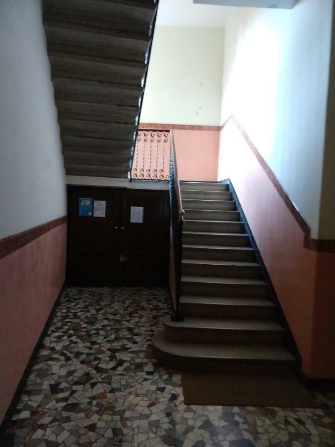 Gray Design In Casa Epoca Isola Garibaldi Milano