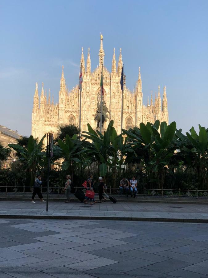 Joy House -central Near Metro Arco Della Pace Brera-entire Perfect For Work & Play, Nightlife With Ac & Fast Wifi Welcome To The Cool Joy House!