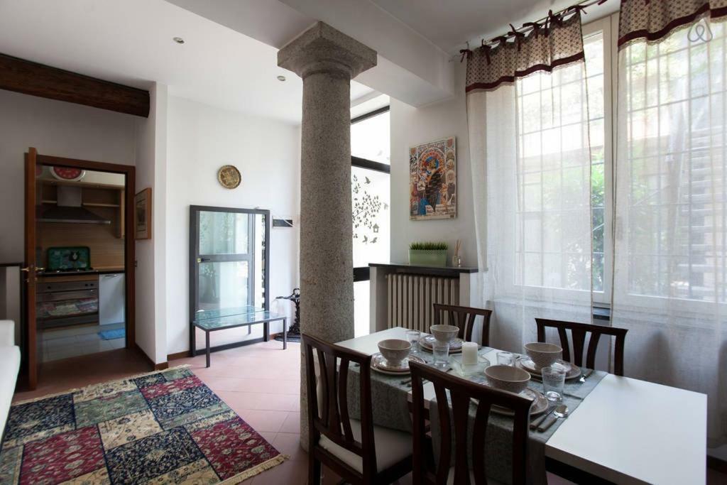 Charming Navigli Apartment Mailand