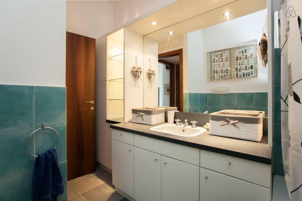 Charming Navigli Apartment *