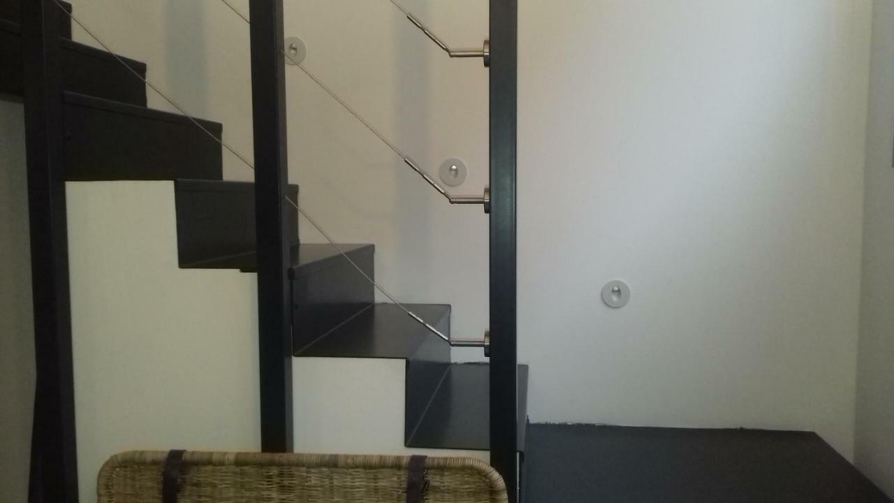 10 Via Giuseppe Sirtori * Milano