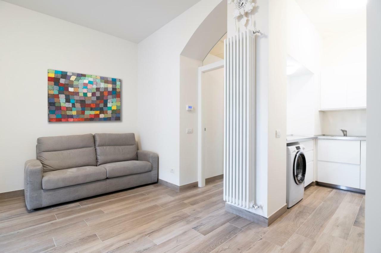 Menabrea Flat * Milano