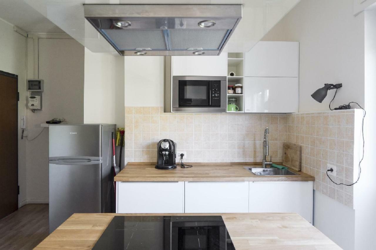 Tagiura Apartment