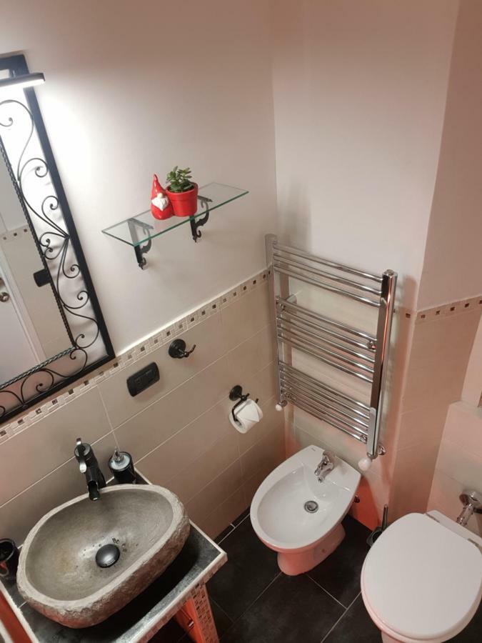 Apartment In Certosa Station *