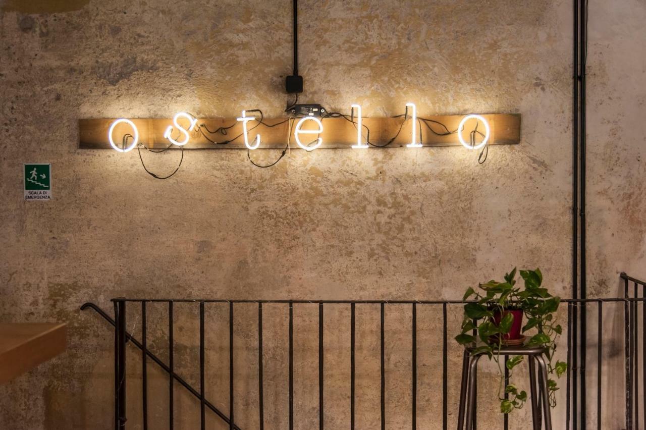 Un Posto A - All'interno Di Cascina Del 700 * Milano