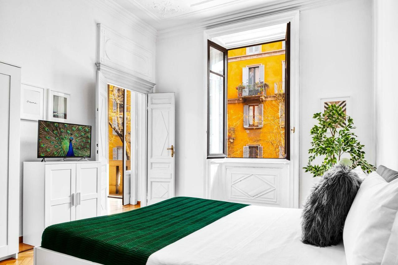 Hemeras Boutique Homes - 4 Design Homes In Center Milano