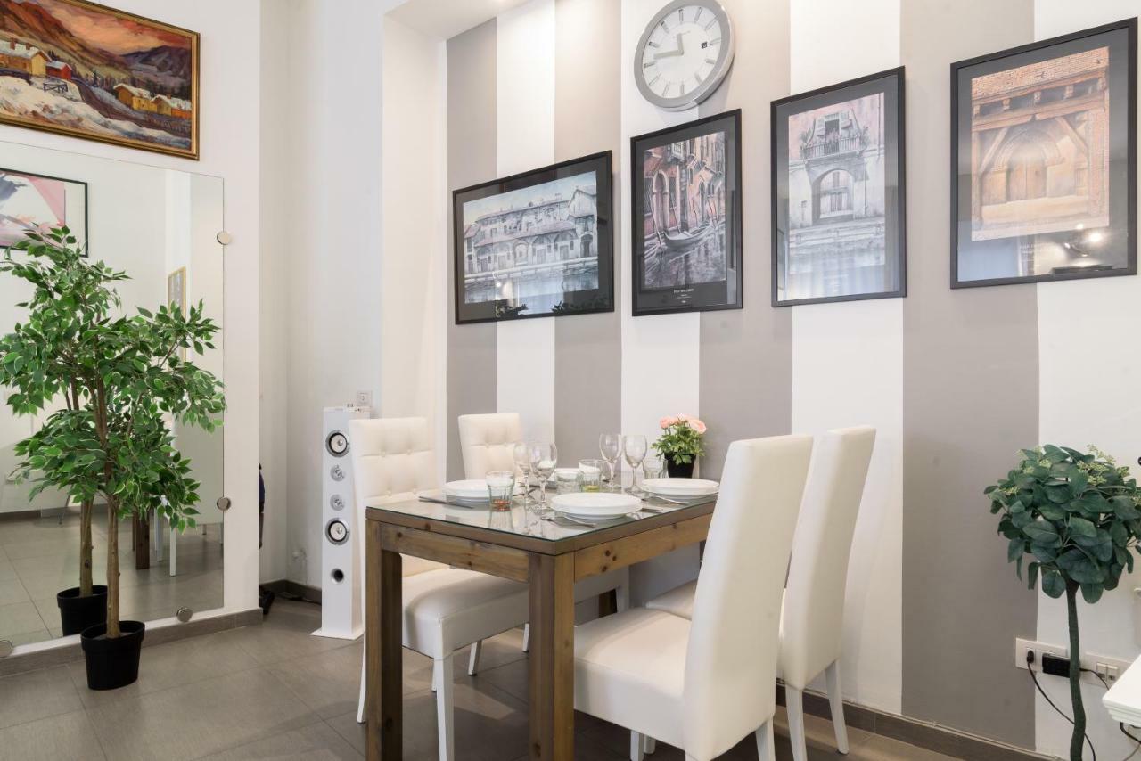 S. Ambrogio Square Appartement *