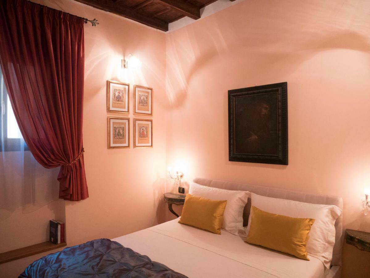 Broletto 26 Milano