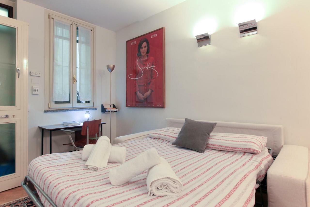 Hozyhome - Lovely Flat In Via Madonnina 23 Apartment *