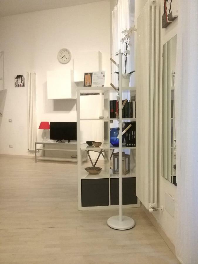 Isola Flat * Milano