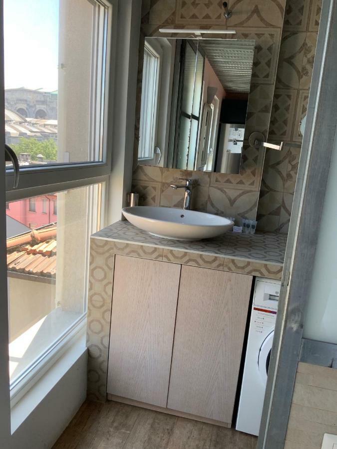 Luxury Unique View Near Main Station Apartment Mailand
