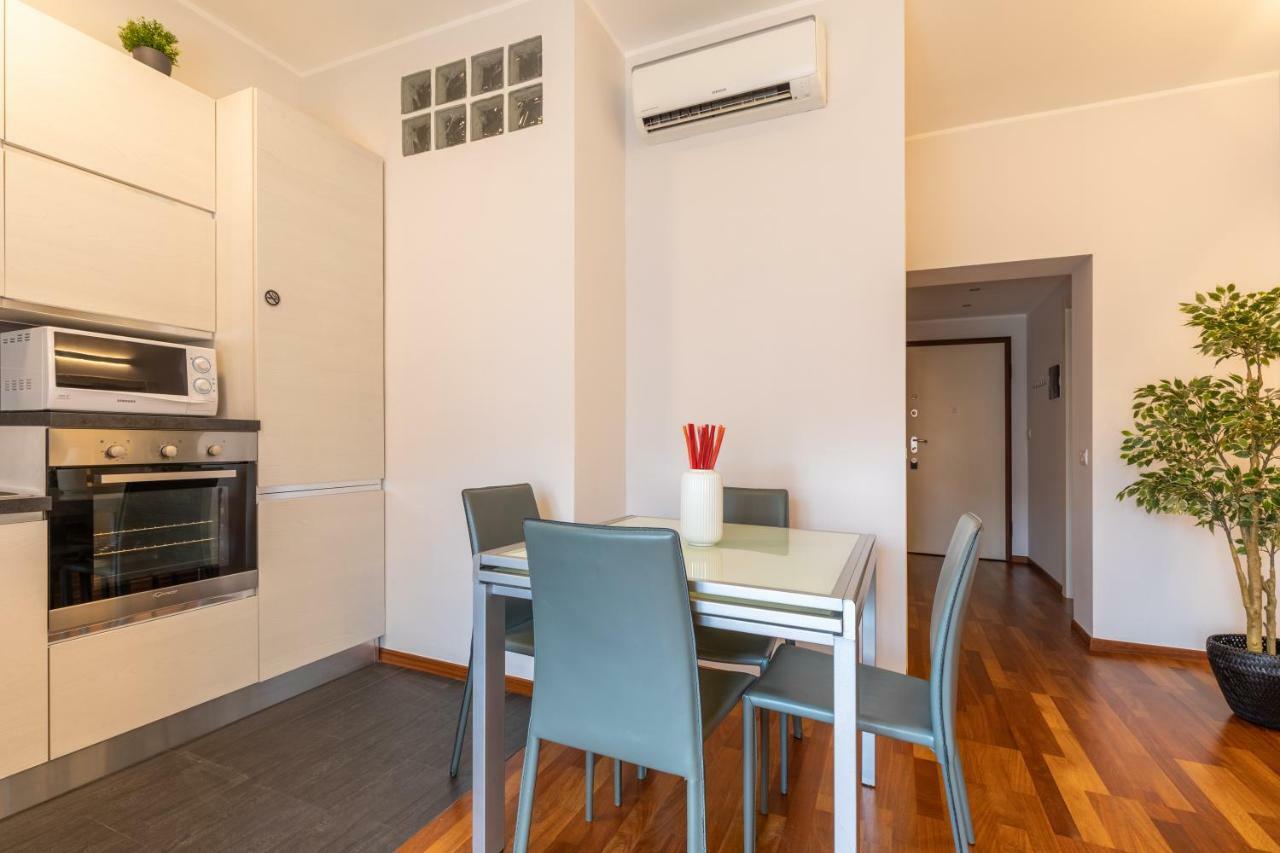 Apartment Golden House
