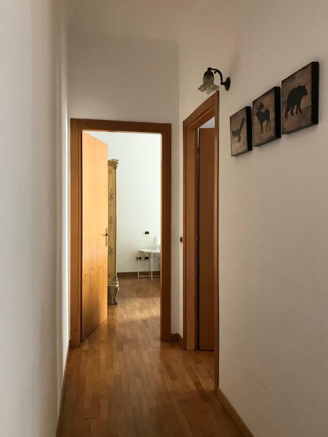 Via Paracelso, 5