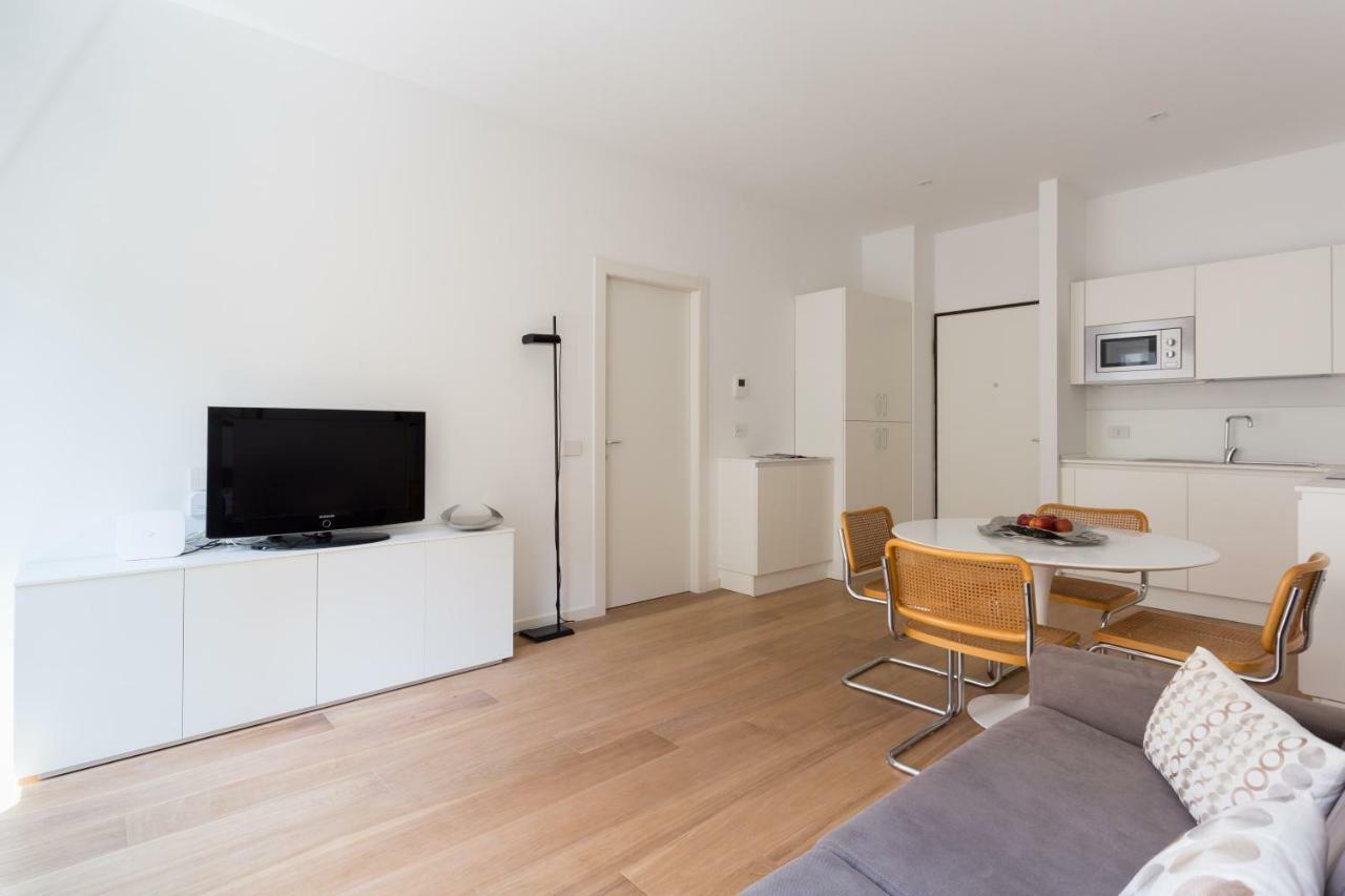 Apartment Meravigli 16 - B - Duomo Center Elegant