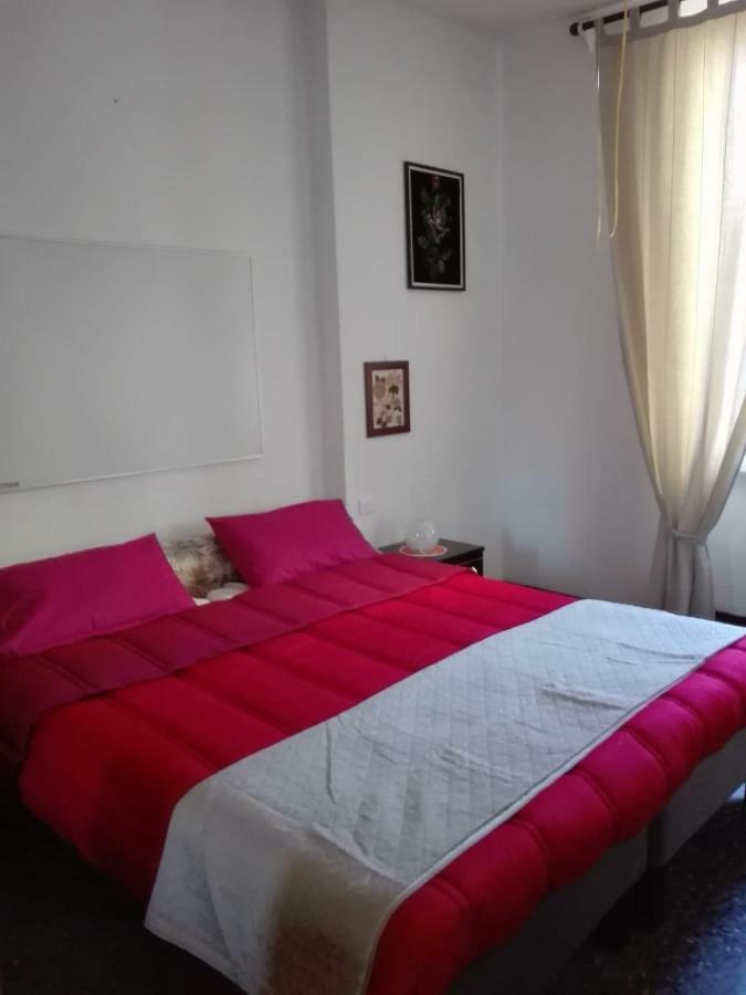 Isola Bi Bed & Breakfast *