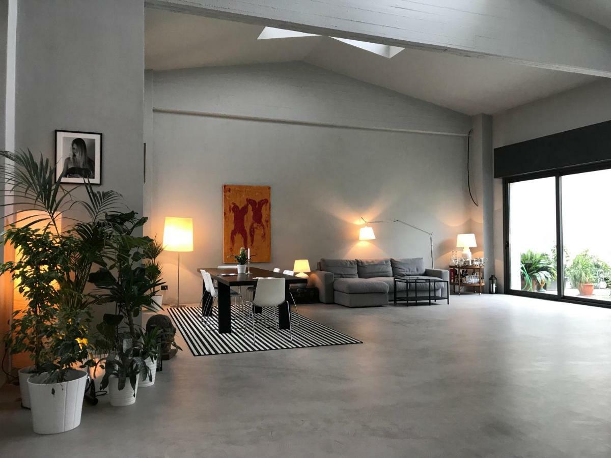 Bed & Breakfast Loft Navigli With Private Garden 3*