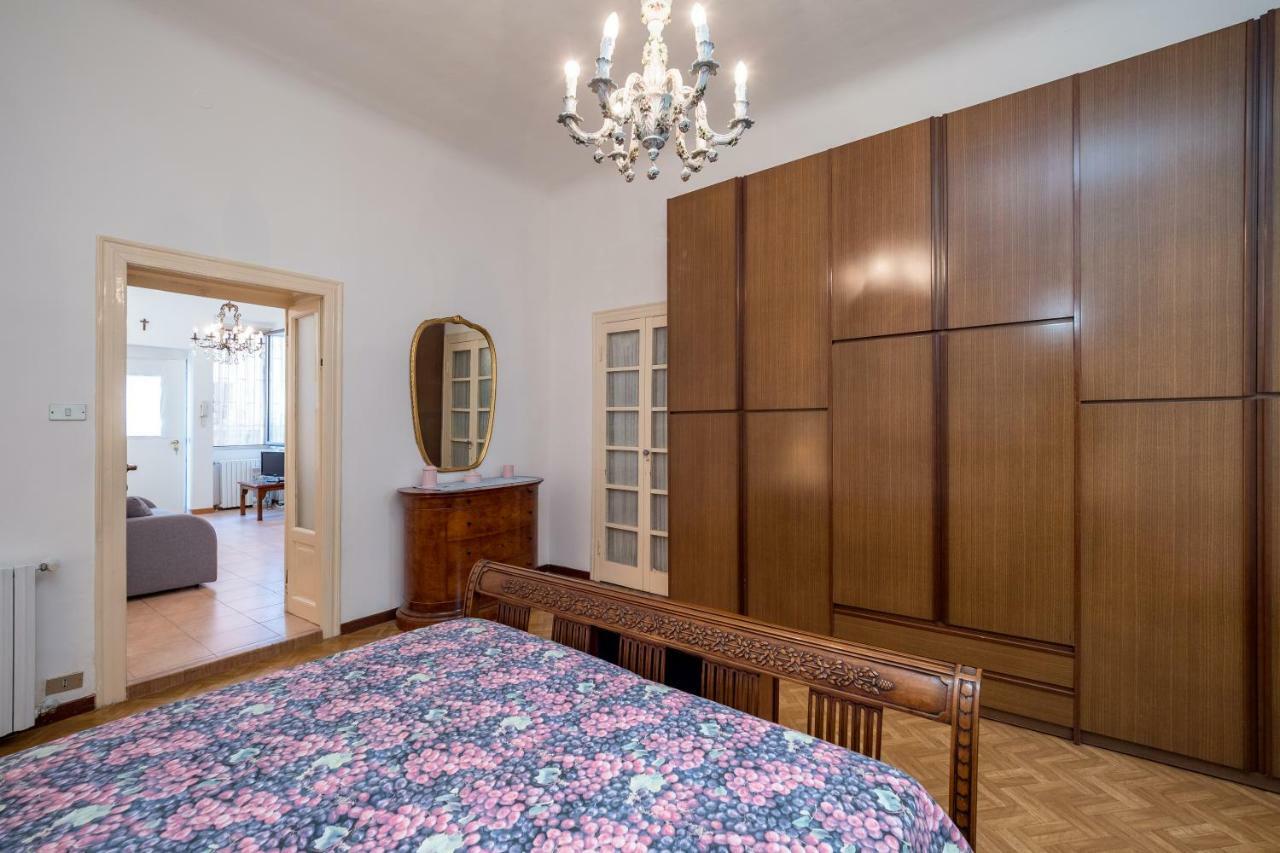 Viale Corsica * Milano