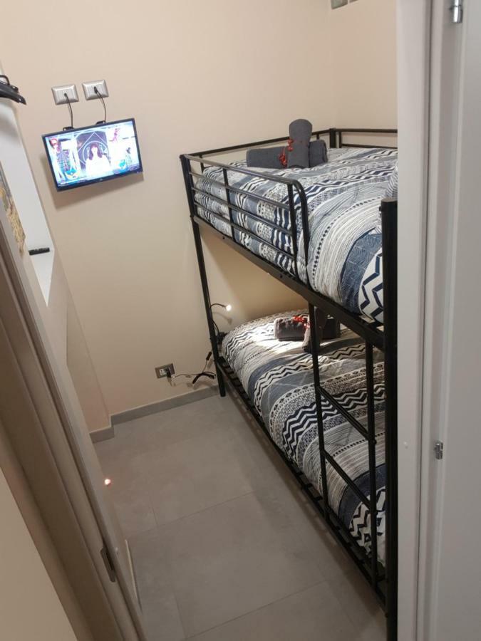 In Certosa Station Apartment Milan