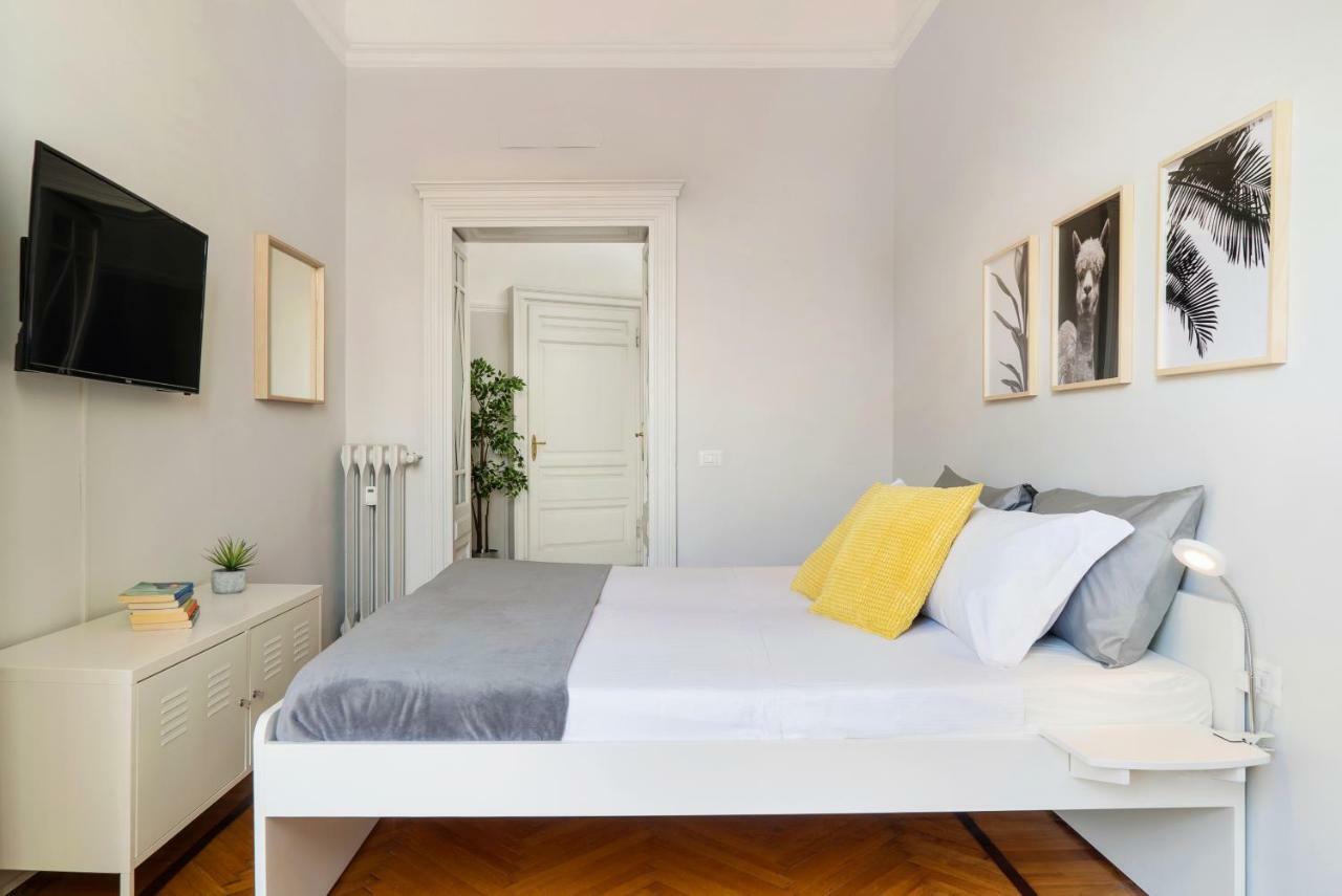 Hemeras Boutique Homes - 4 Design Homes In Center Milano