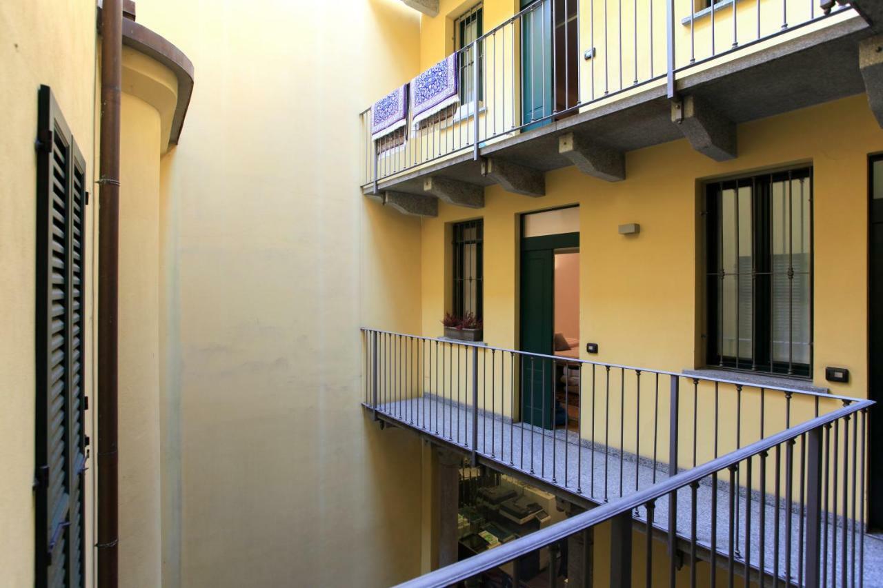 Apartment Hozyhome - Lovely Flat In Via Madonnina 23 *
