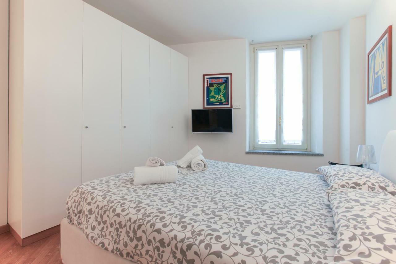 Hozyhome - Lovely Flat In Via Madonnina 23 * Mailand