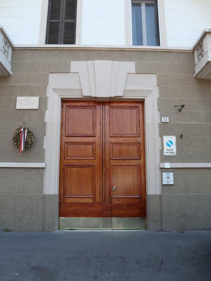 Paki Nel Cuore Dei Navigli Di