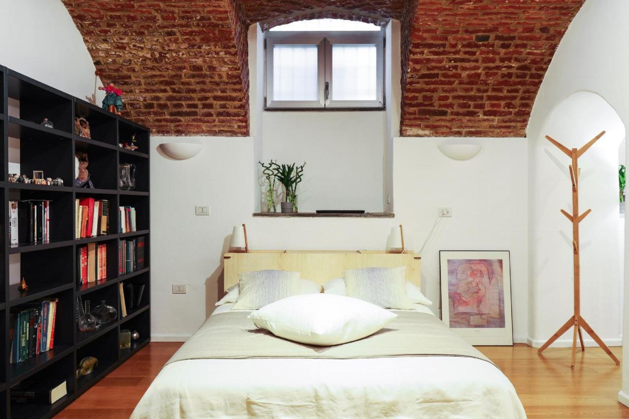 Casa Molino Luxury Loft Apartment Milan