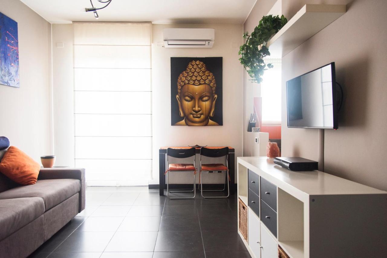 High Rise Flat Near Metro Stop Apartment Mailand