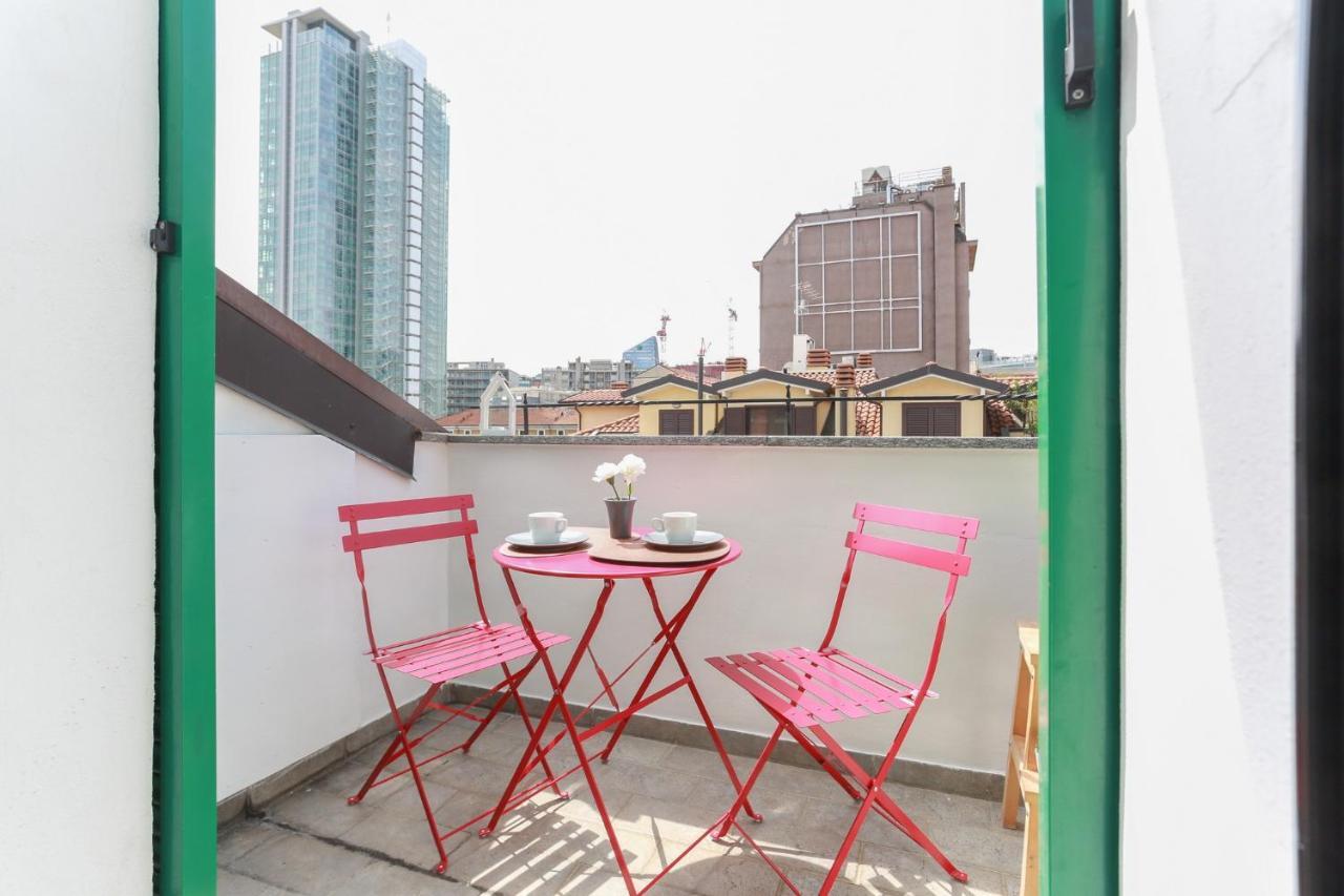 The Best Rent - Cozy Attic With View Apartment Mailand