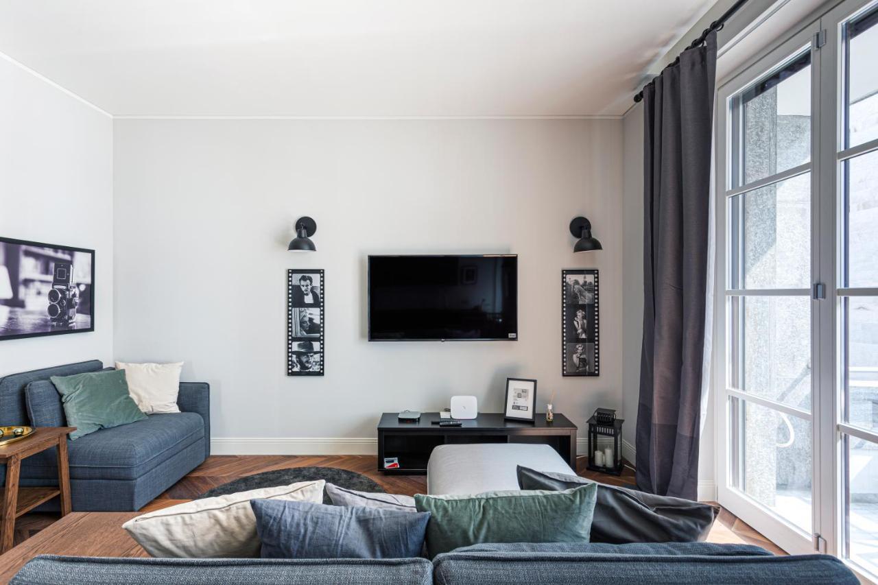Wide And Bright Two Bedroom Apartment- Via Freguglia * Mailand