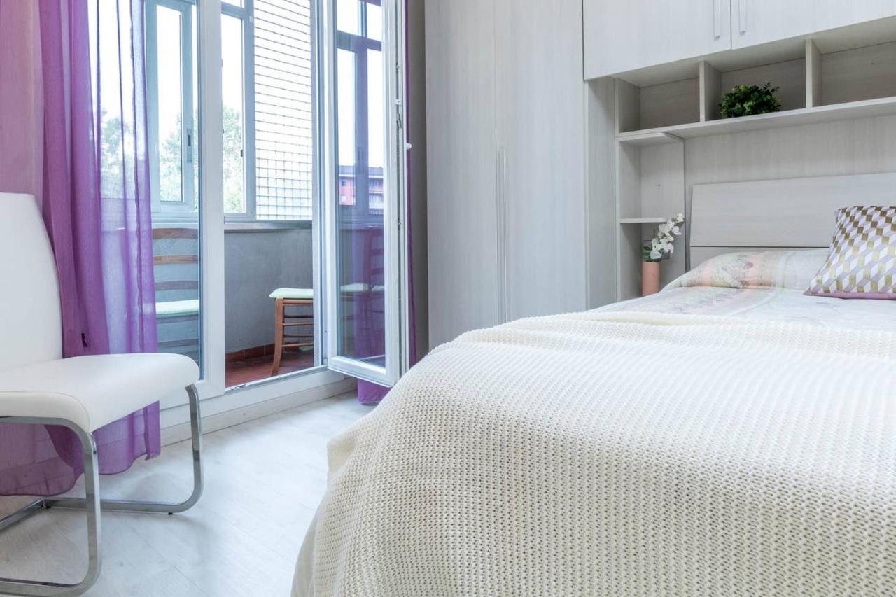 Altido Lovely For 6 Located In Vibrant Gallaratese Apartment Milan
