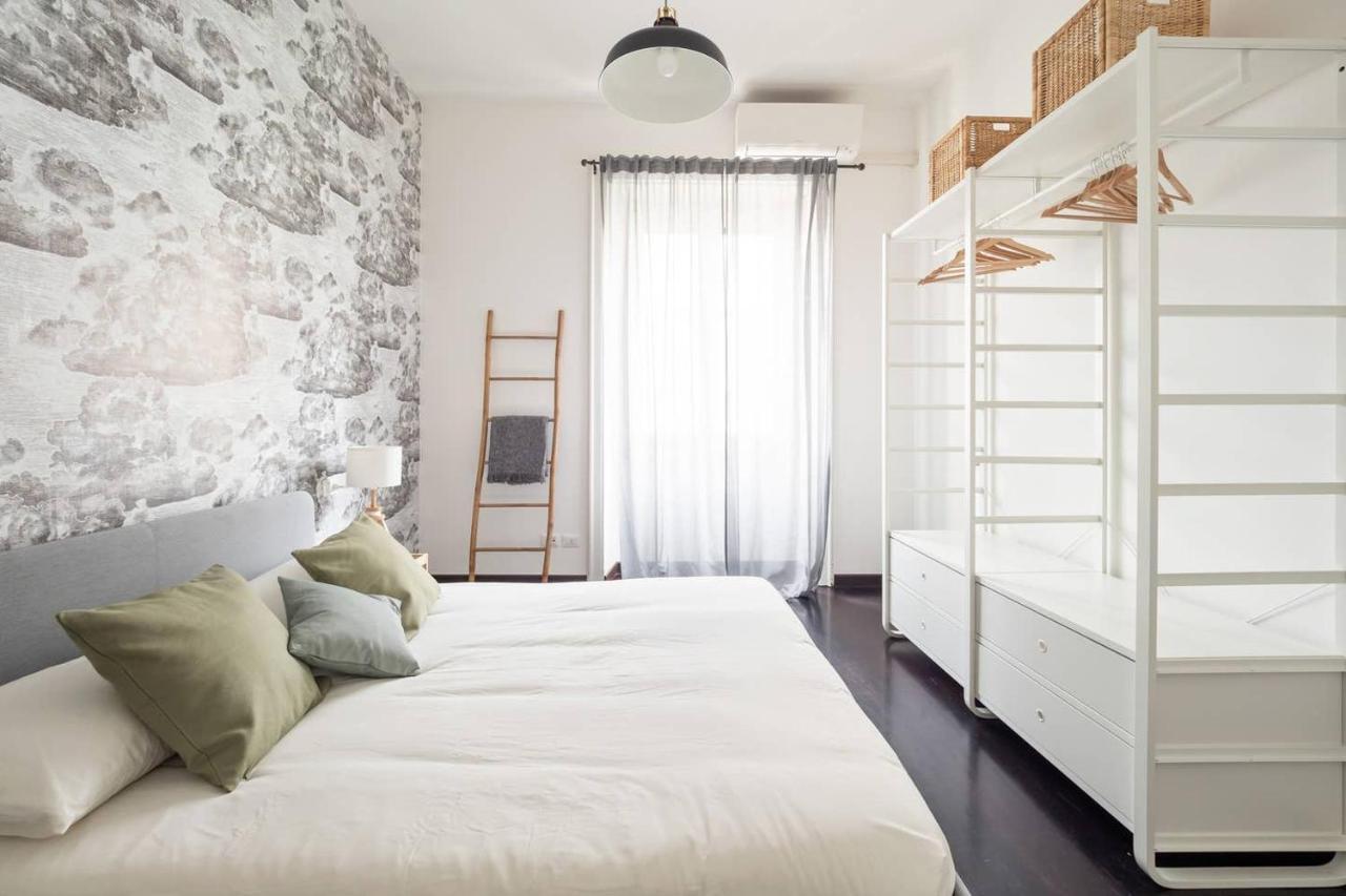 Apartment Design And Stylish Flat In Centrale Mailand