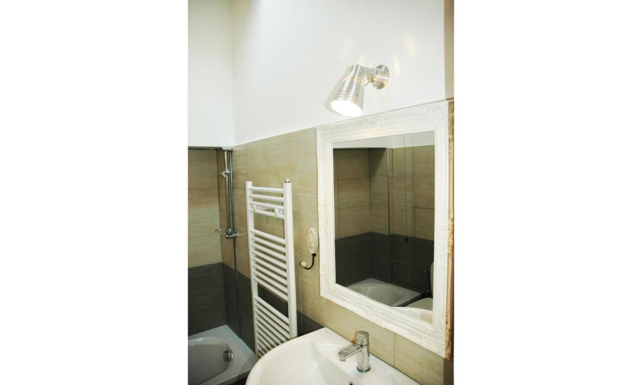 - Shabby Chic Apartment Milan