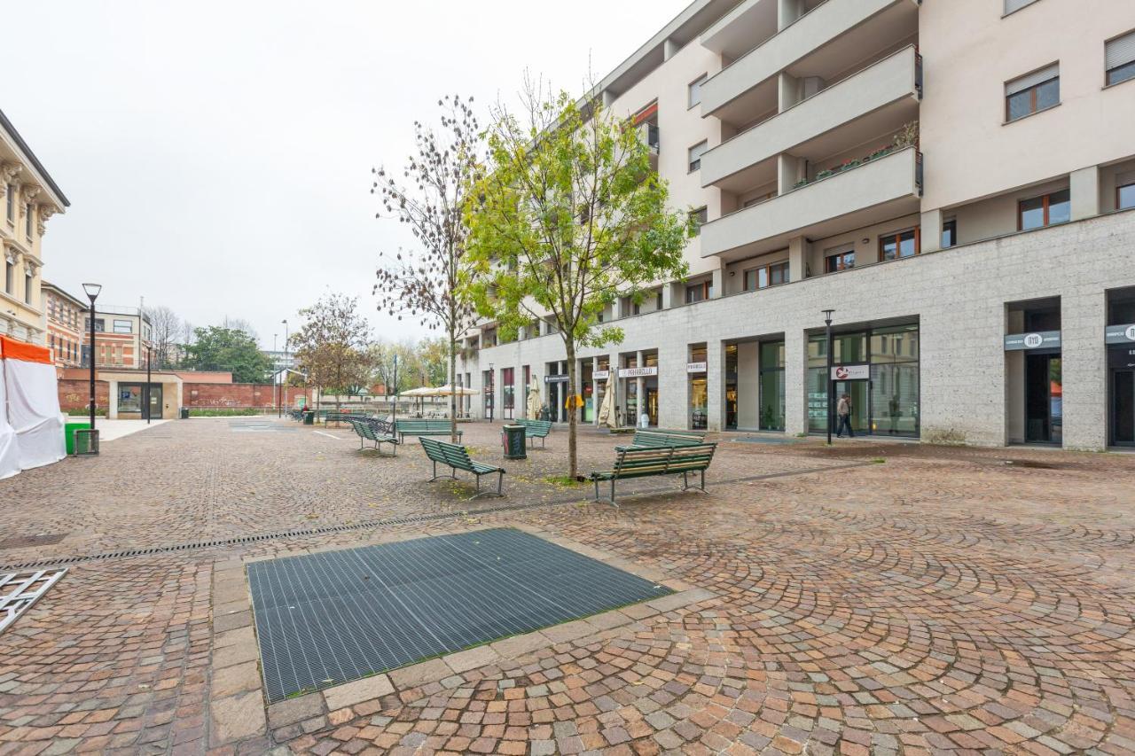 Savona District Terrace Flat Milano