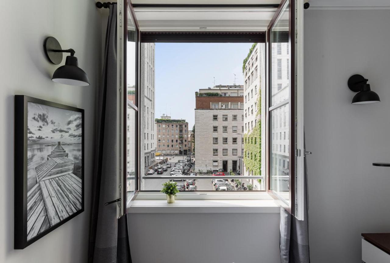Apartment Wide And Bright Two Bedroom Apartment- Via Freguglia Mailand