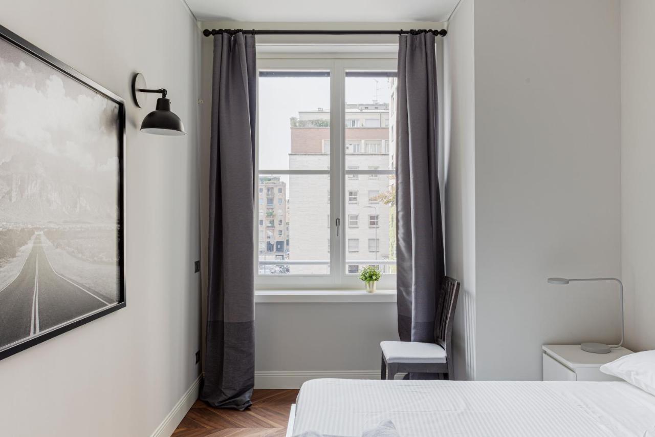 Wide And Bright Two Bedroom Apartment- Via Freguglia *