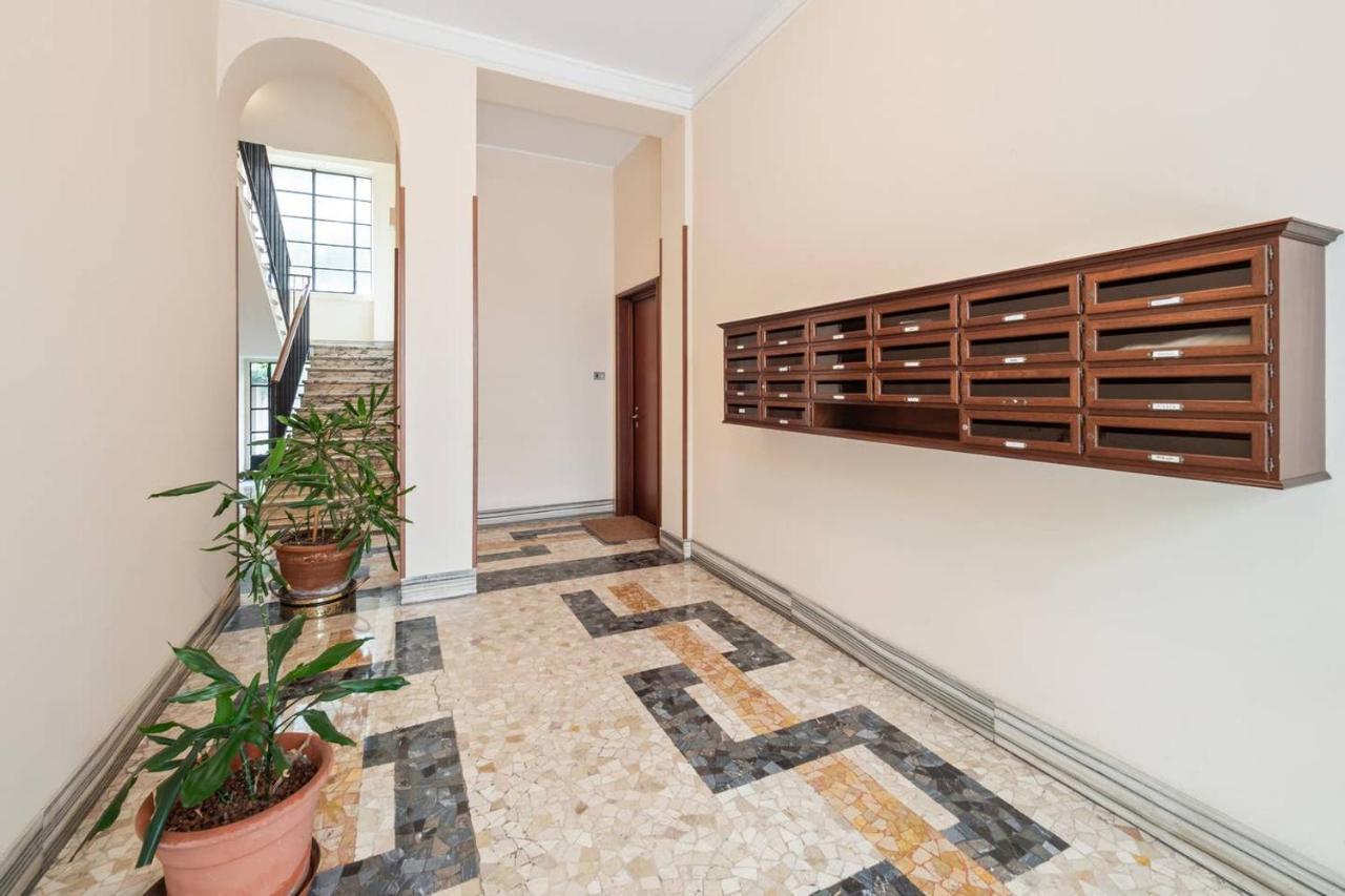 Apartment Design And Stylish Flat In Centrale
