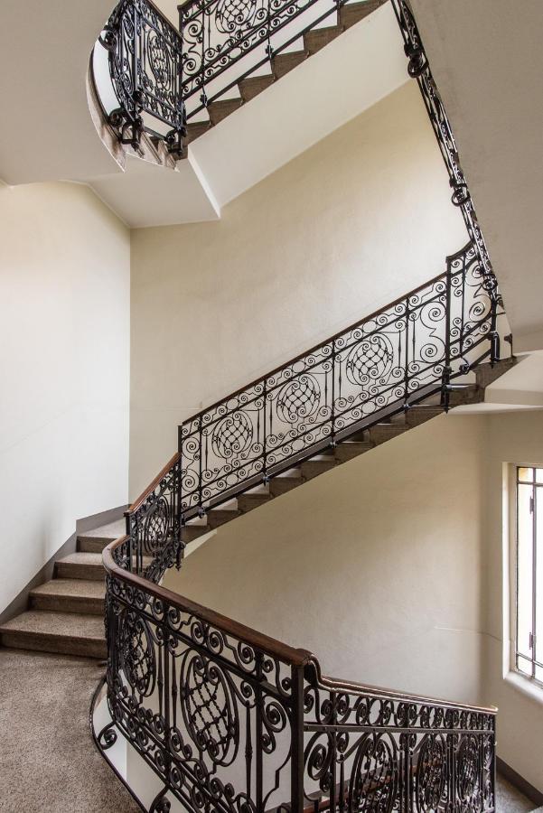 Elegante Casa Liberty