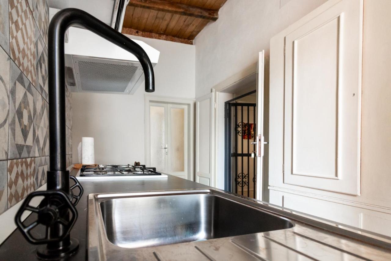 La Del Teatro Bed & Breakfast *
