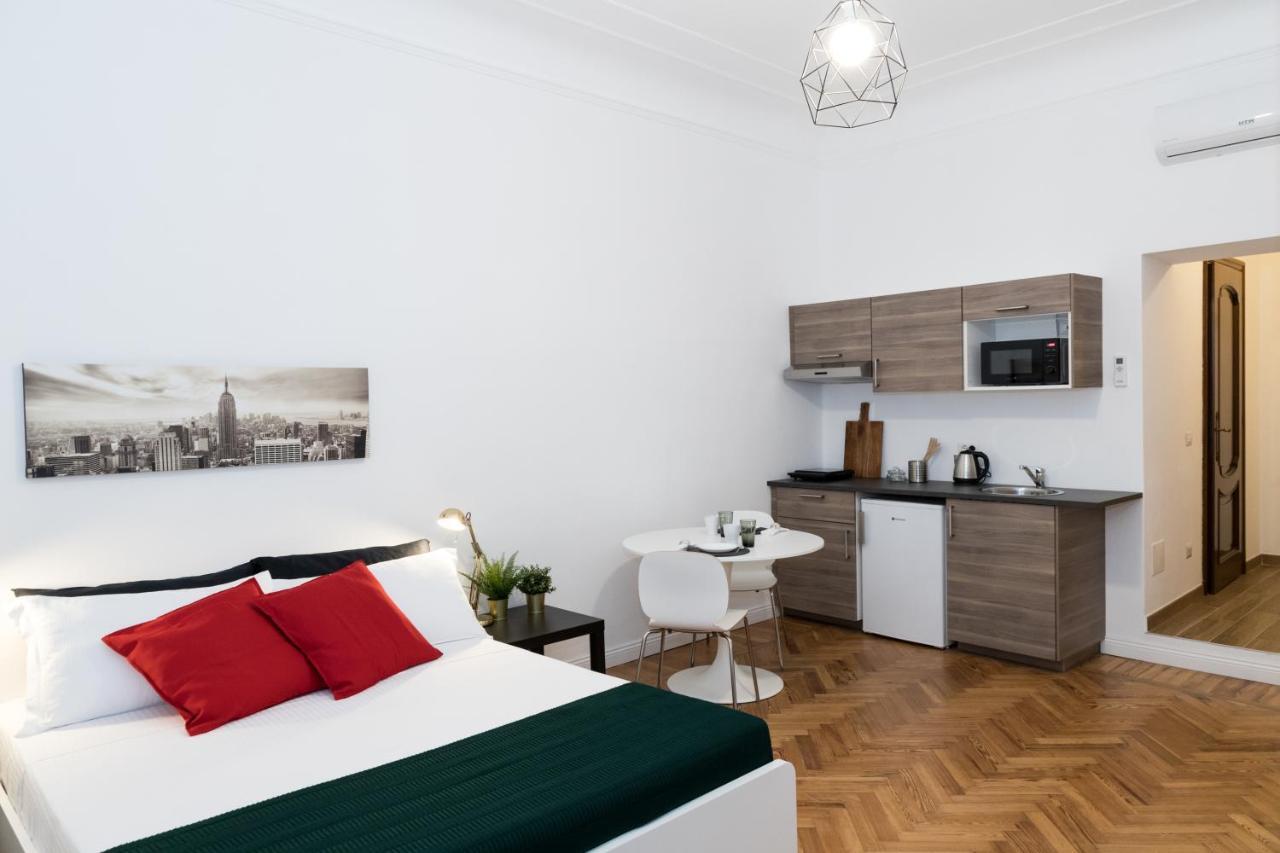 4 Design Near Central Station * Milano