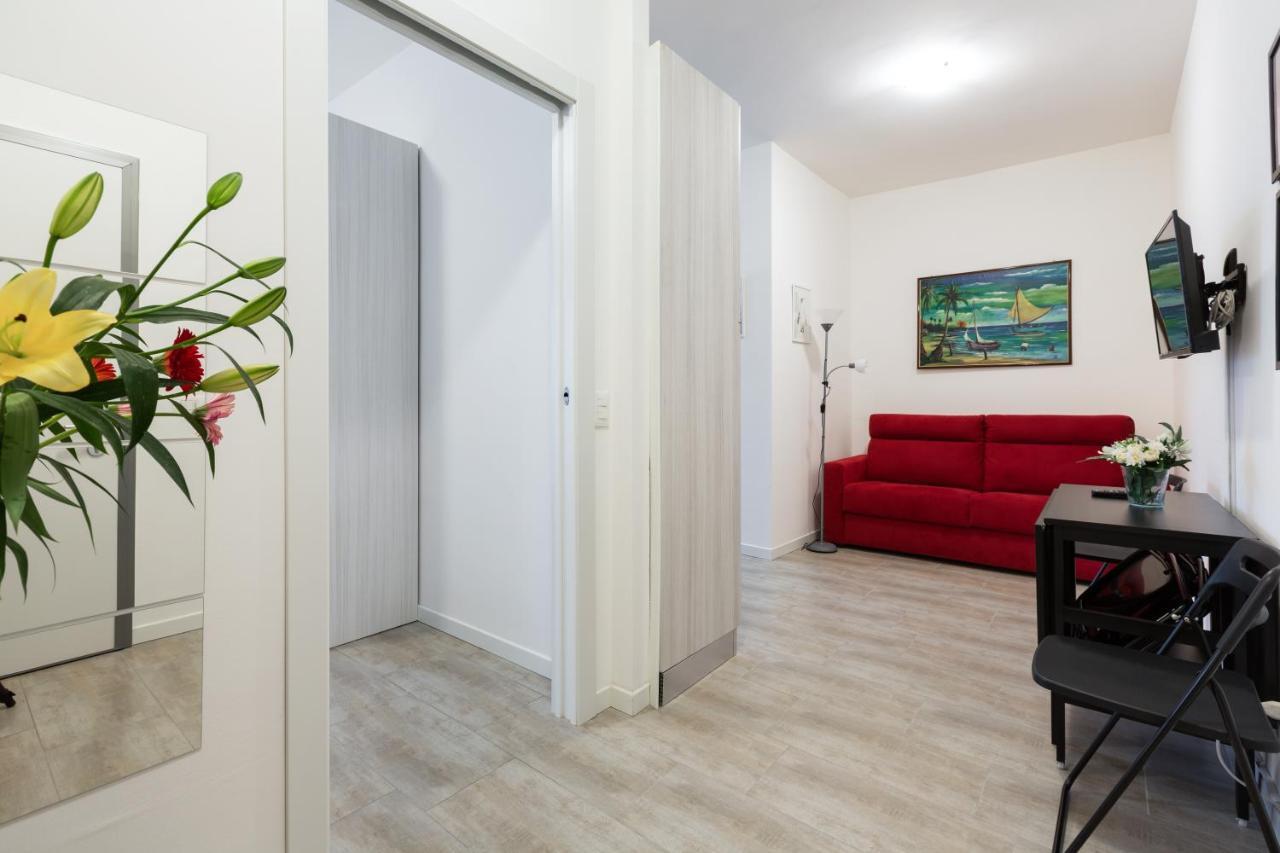 Renovated Flat Subway Yellow Line Appartement *