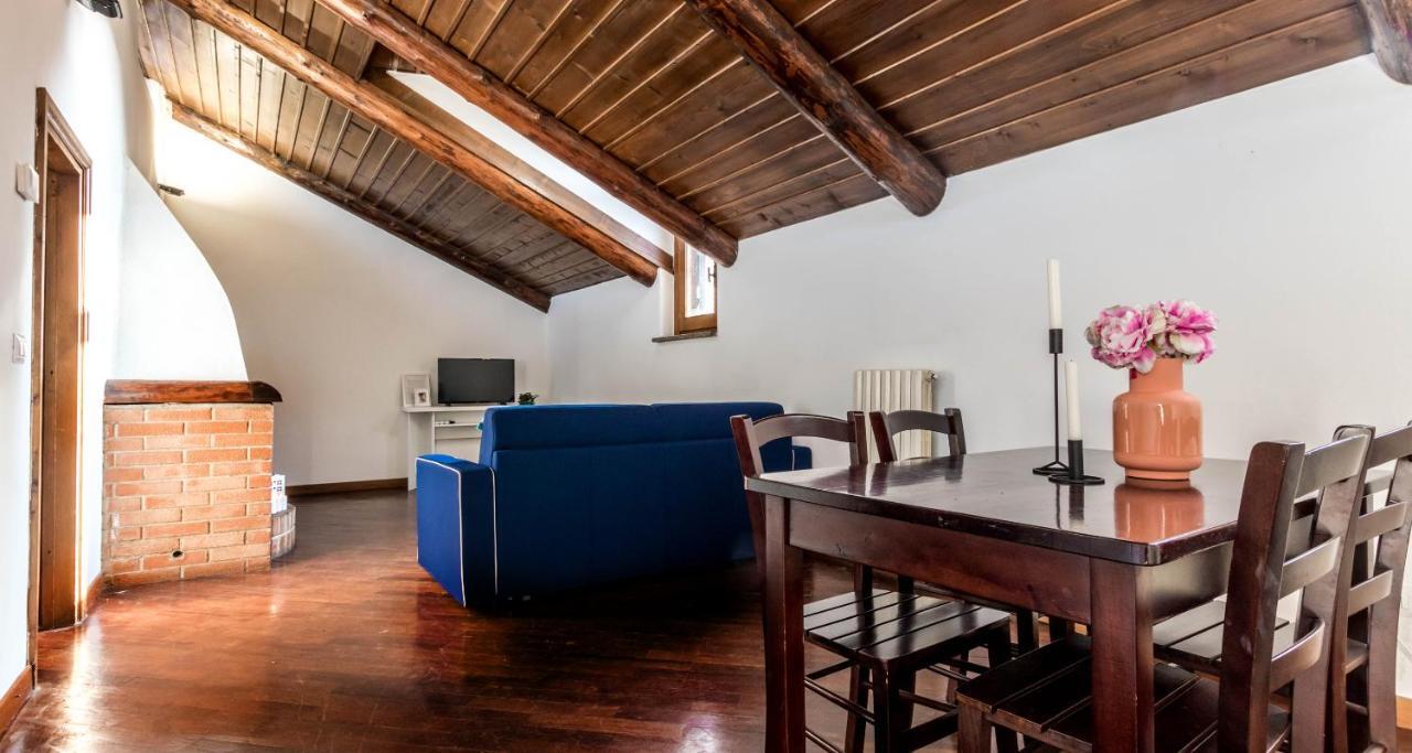 Altido Charming Flat For 6 In Historic Carrobbio Apartment *