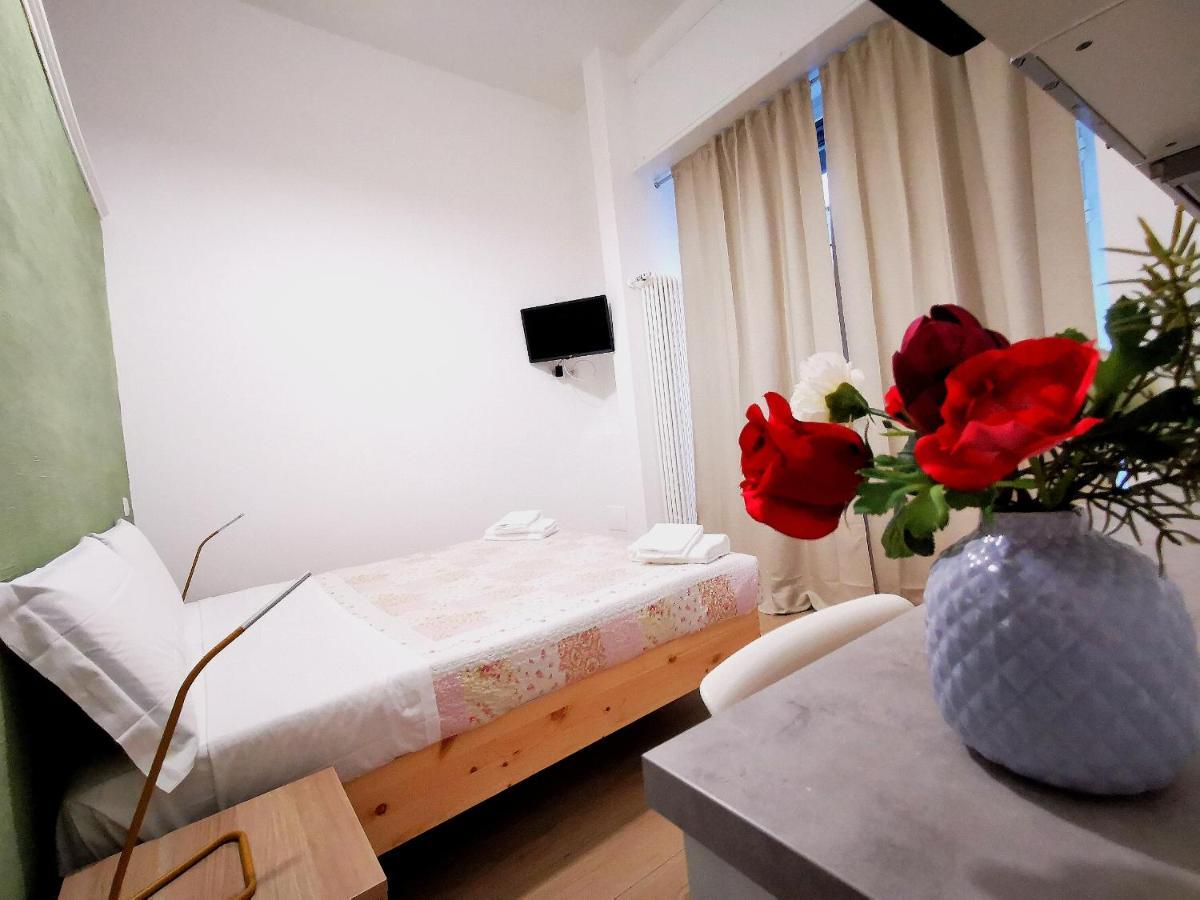 Modern Studio *