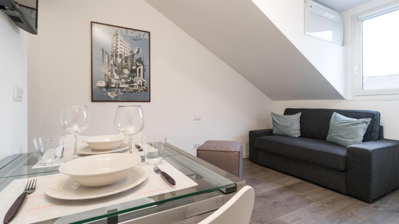 Italianway - Corso 9 * Mailand
