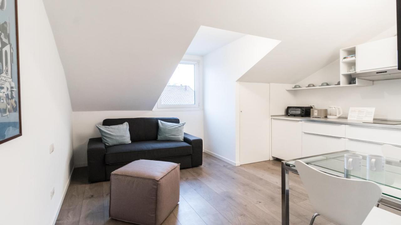 Italianway - Corso 9 * Mailand