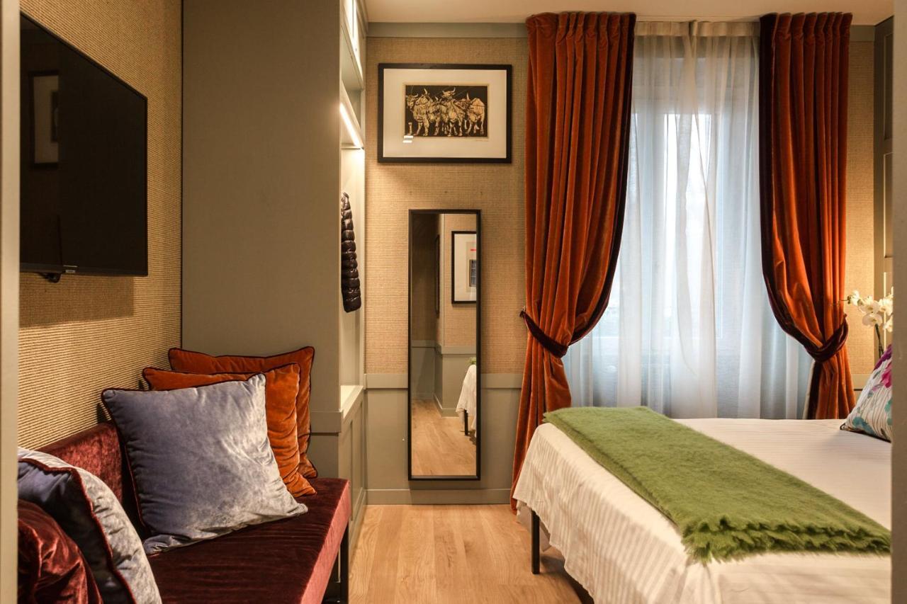 Living Guest house 2*