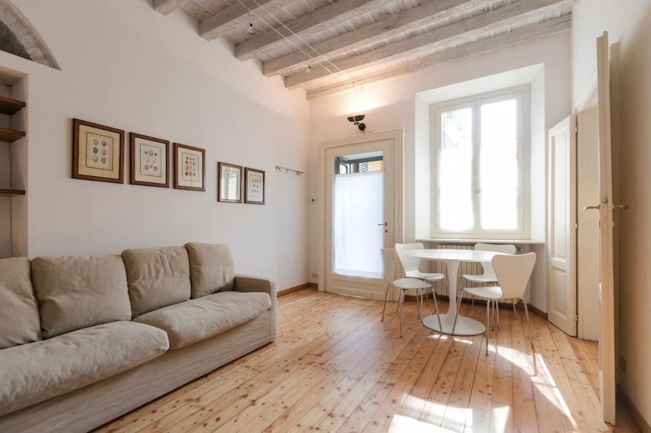 Apartment Naviglio, Sweet Dreams In The Heart Of The Fun