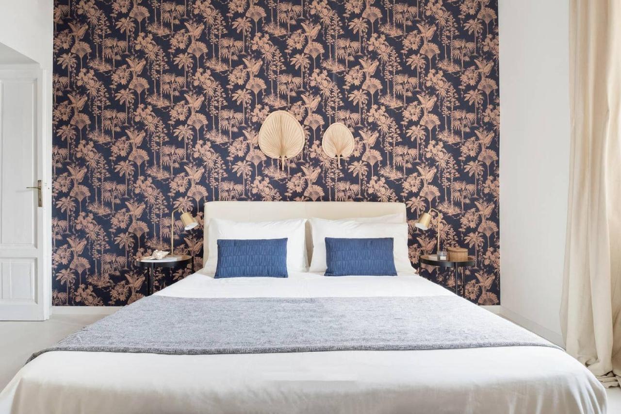 Golden Navy Design In Porta Venezia Apartment Milan